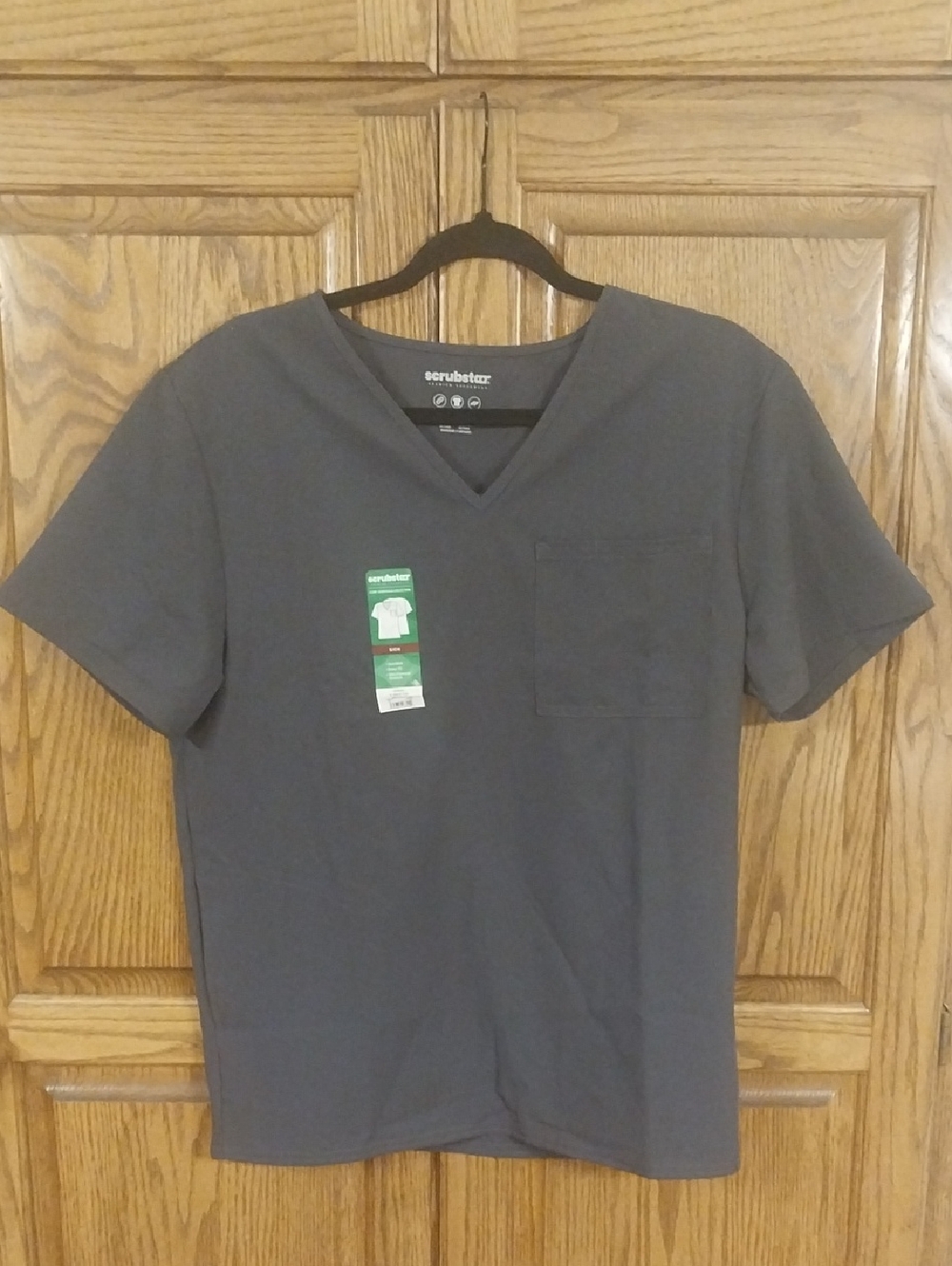 Scrubstar NWT Unisex Core Essentials V-Neck Scrub Top Size Small Gray Workwear